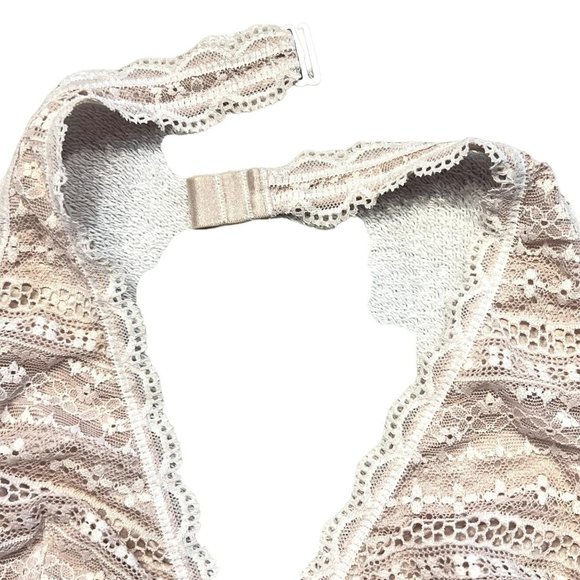 VICTORIA’S SECRET BLUSH PINK LACE BRALETTE SIZE LARGE - Picture 4 of 10